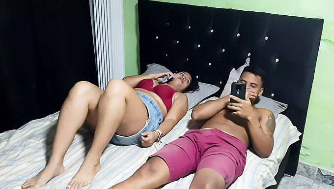 Adolescente colombiana amateur es brutalizada por su novio